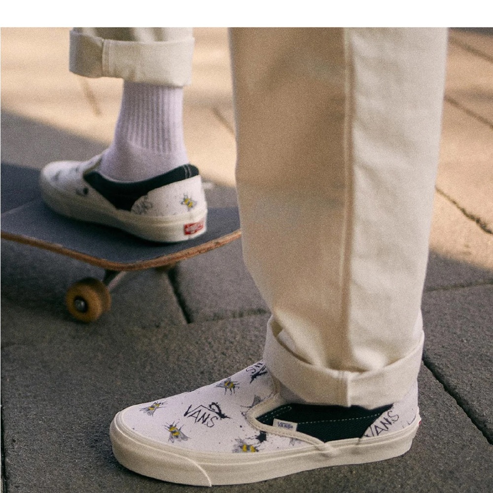 Vans Vault x Ralph Steadman Bee OG Slip-On LX Sneakers Black White VN0A3AV7VQR - Picture 6 of 11